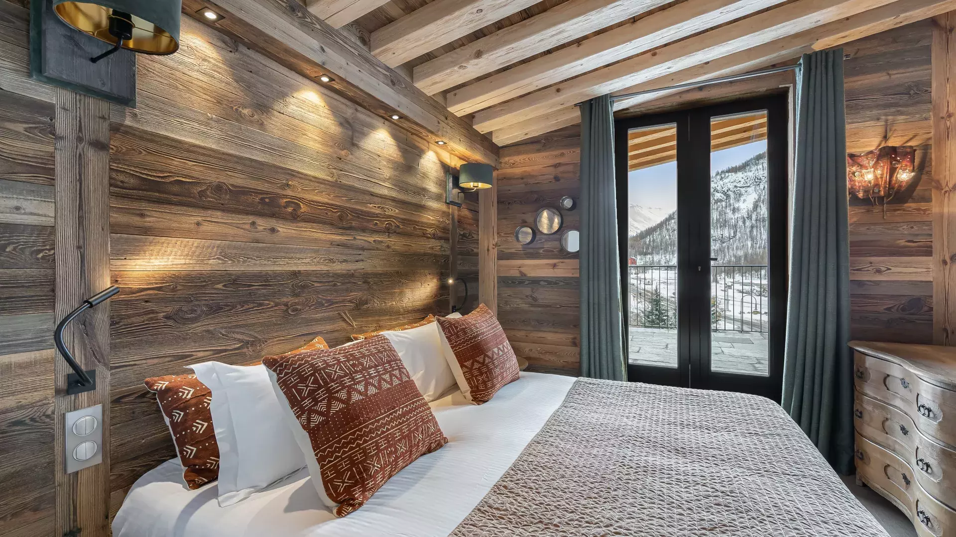 Appartement Penthouse Chamois 20 - Location chalets Covarel - Val d'Isère Alpes - France - Chambre 5