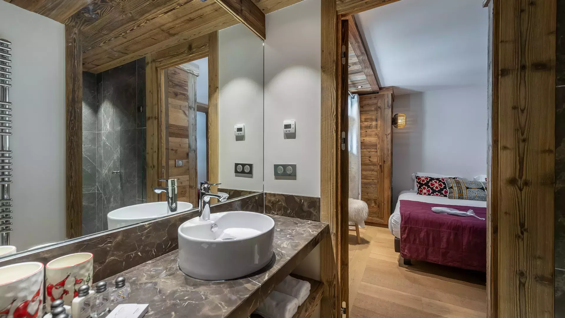 Appartement Fusée - Location chalets Covarel - Val d'Isère Alpes - France – salle de bain 1