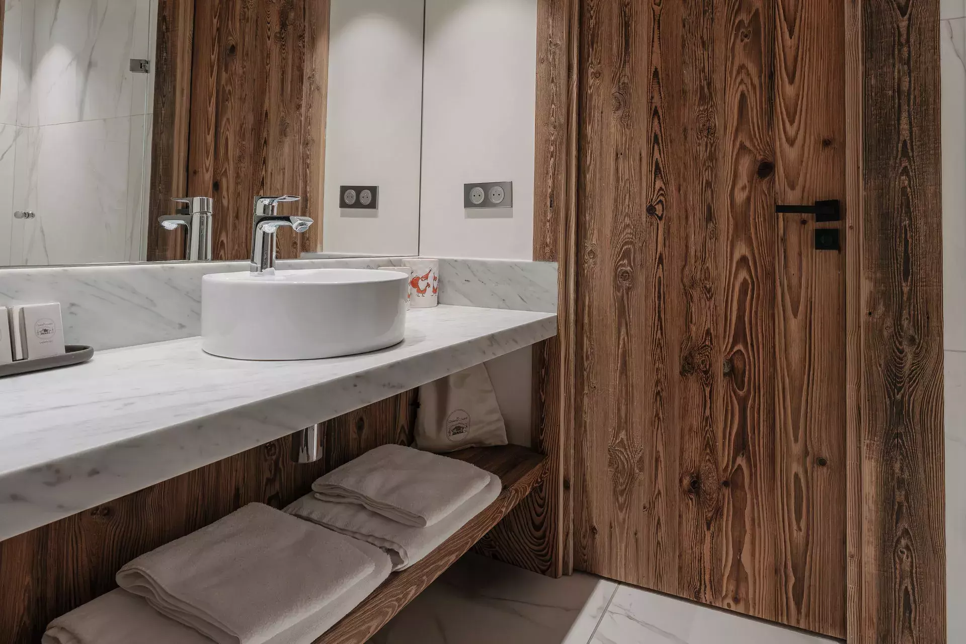Salle de bain de l'appartement Étoile