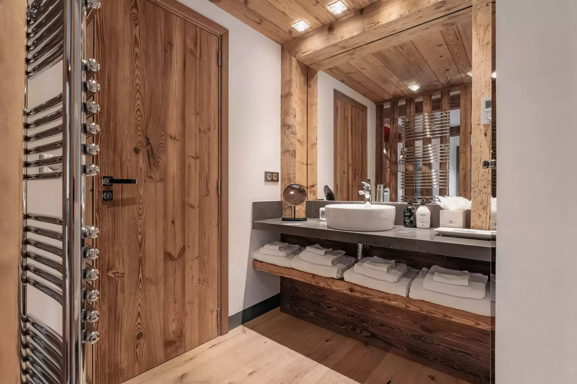 Salle de bain du chalet Papillon