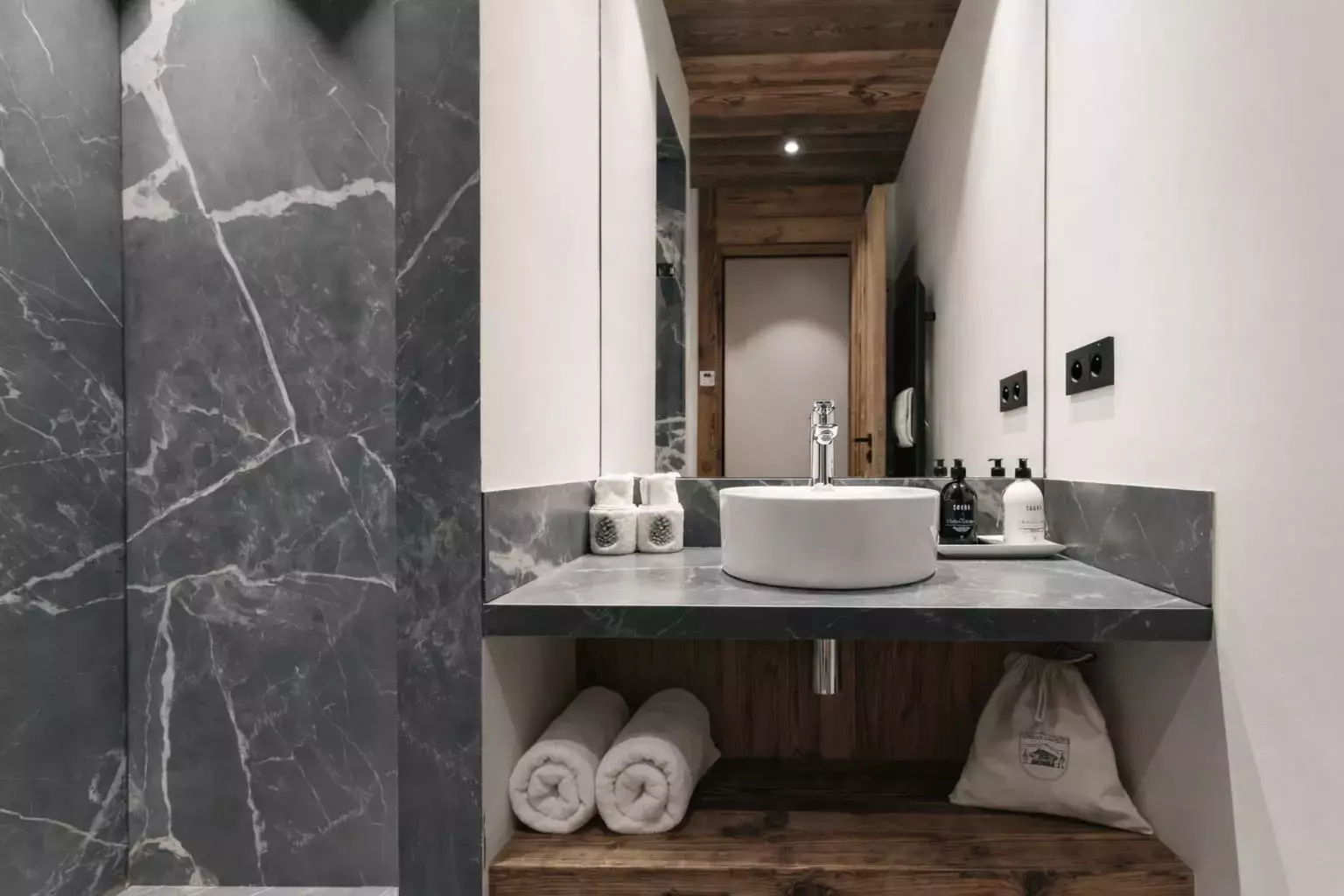Salle de bain du penthouse Best View